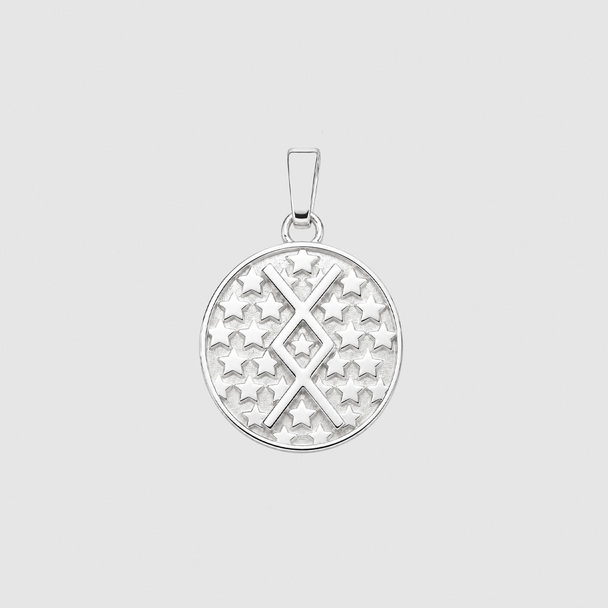 Inguz Round Pendant - The 4 Harts