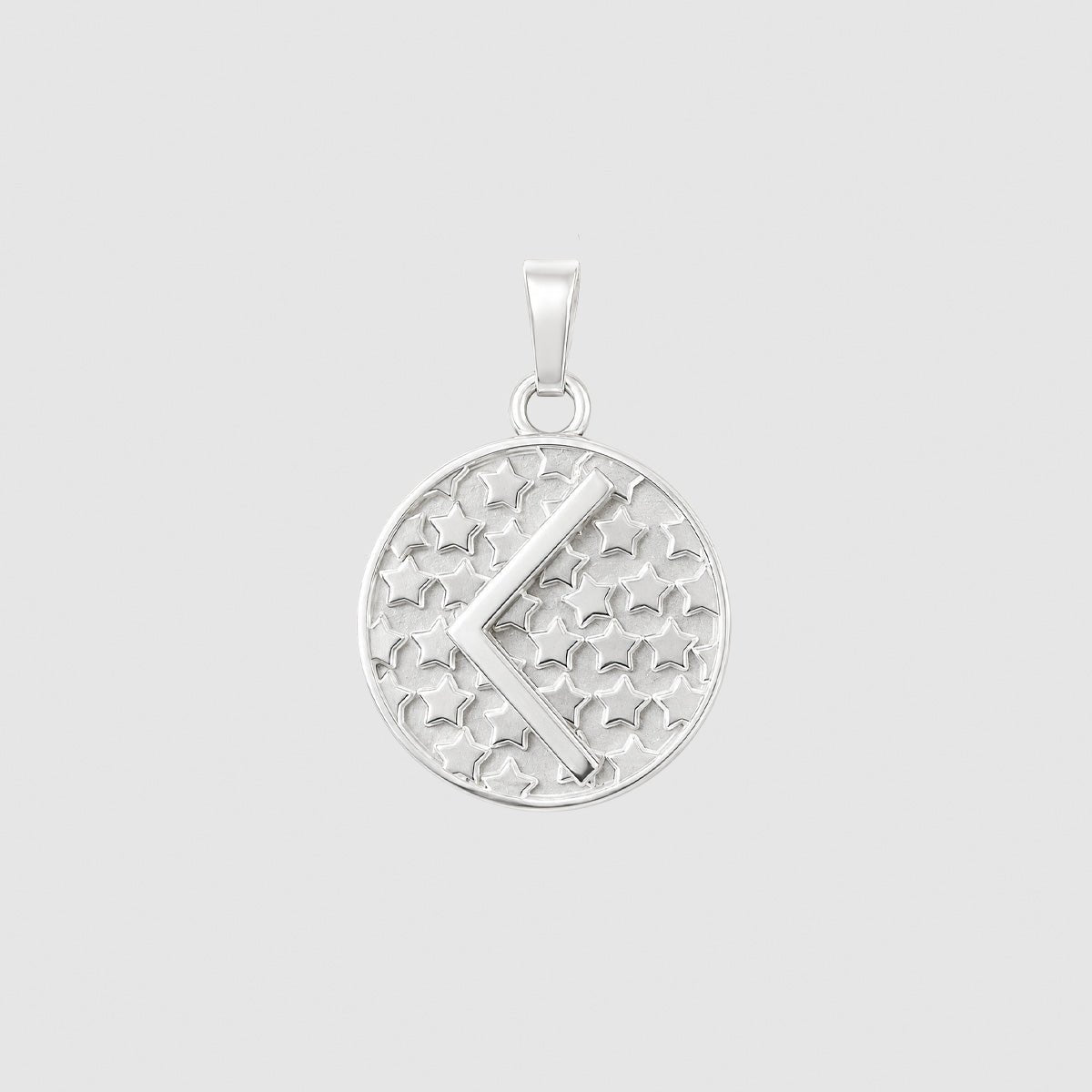 Kennaz Round Pendant - The 4 Harts