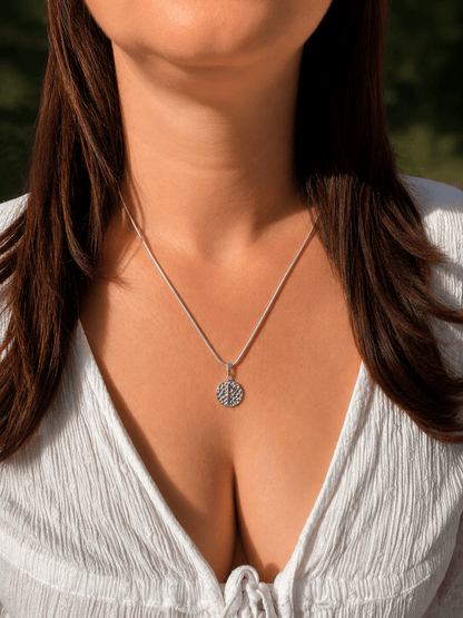 Laguz Round Pendant - The 4 Harts