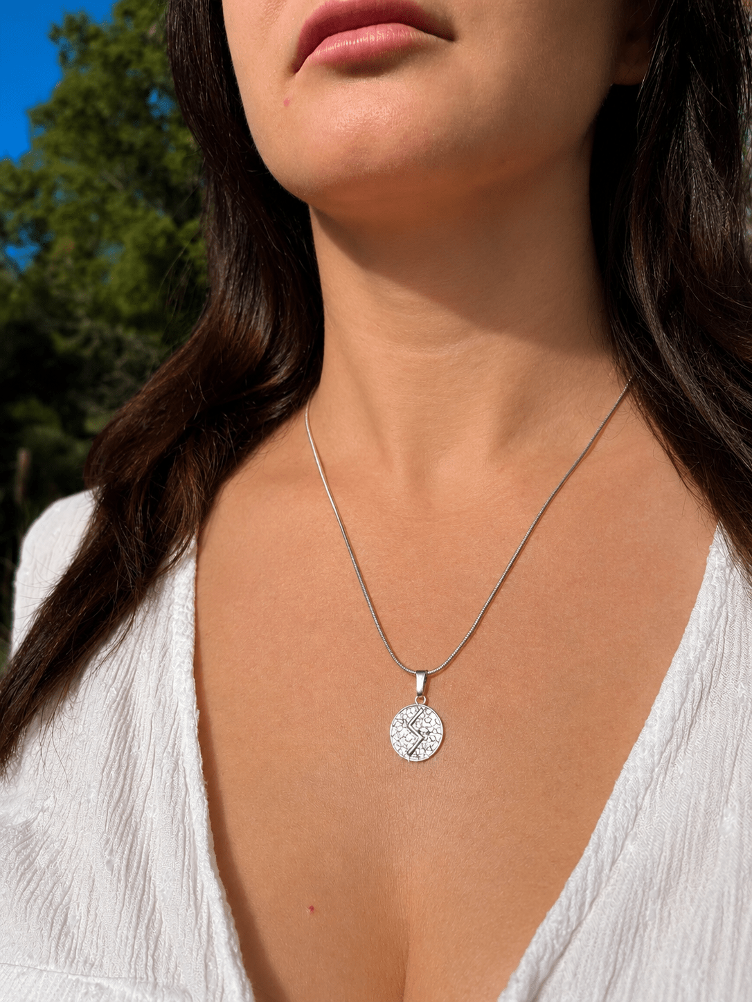 Sowilo Round Pendant - The 4 Harts